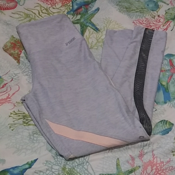 Victoria's Secret Pink Ultimate leggings - Picture 1 of 6